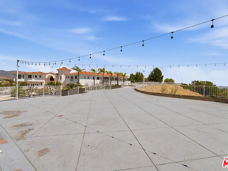 12570 Bull Canyon Rd — Photo 21