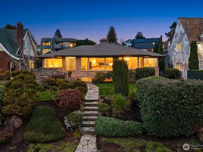 2510 Magnolia Boulevard W, Seattle, WA, 98199