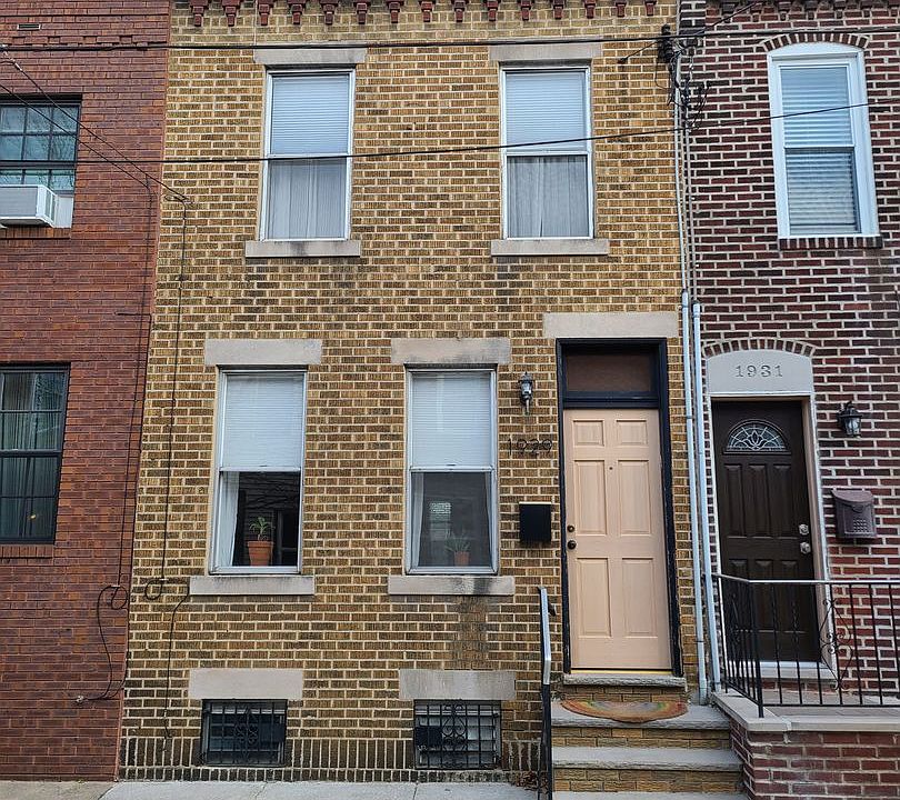 1st image of 1929 S Iseminger St