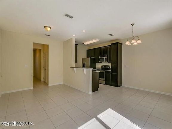 4th image of 254R Moultrie Village Ln