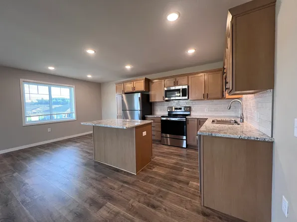 5574 Timber Trl, Eau Claire, WI