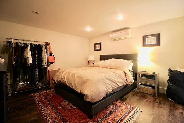 Rented by Bold New York | media 15