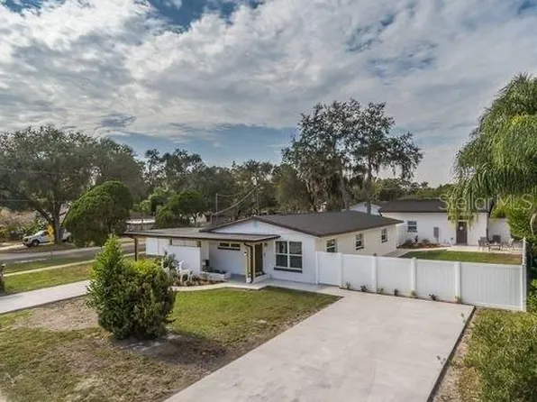 10402 N Pawnee Ave, Tampa, FL 33617