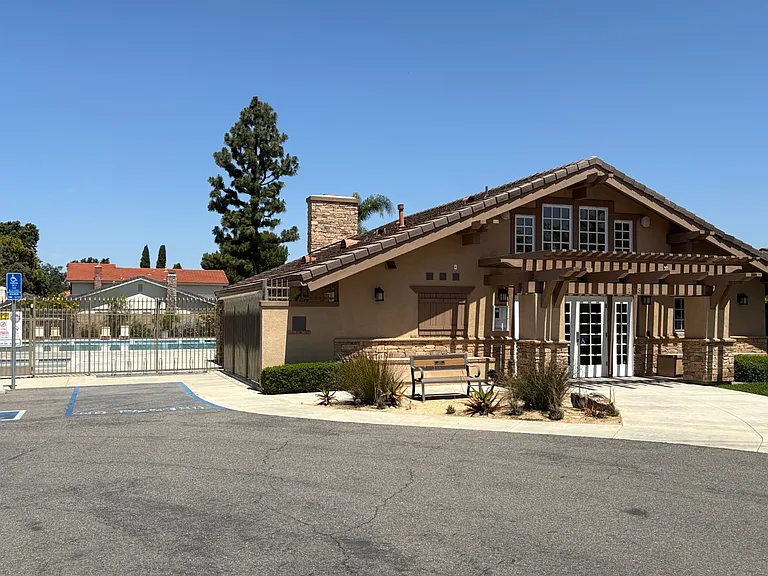 3922 Ash St — Photo 31