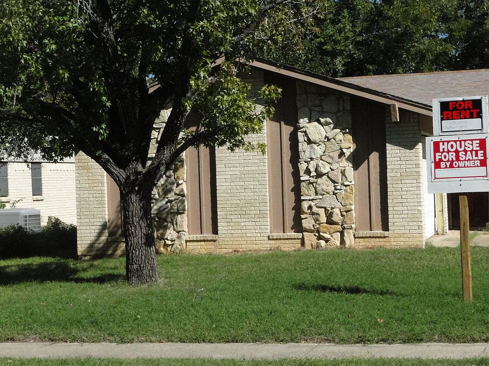 2114 Laurel Oaks,4Br, 2BAR