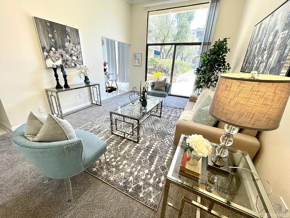 1st image of 360 N Civic Dr APT 304