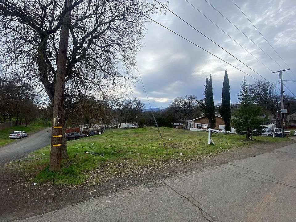 1st image of 15989 32nd Ave