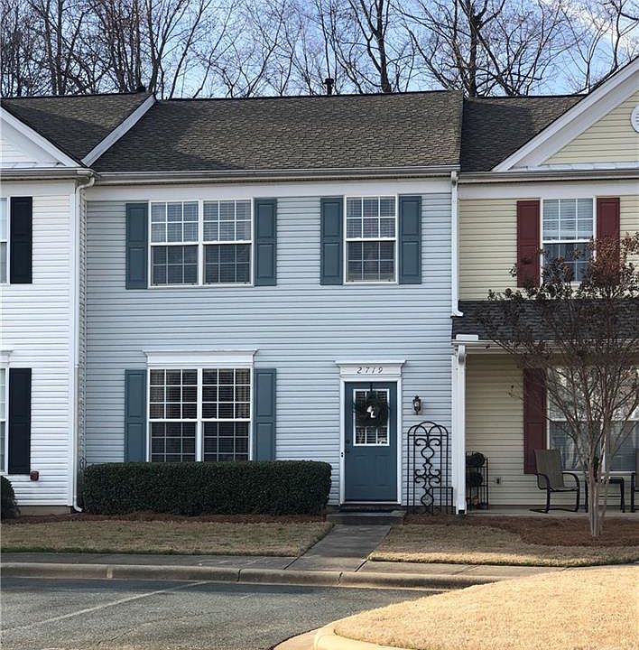 1st image of 2719 Thornbush Ct #2719