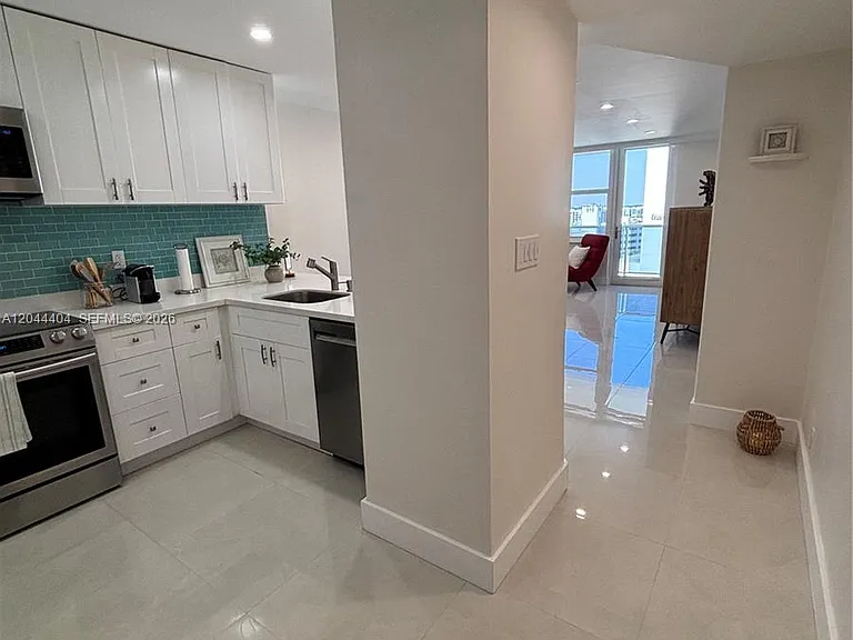 3725 S Ocean Dr #1225 — Photo 8