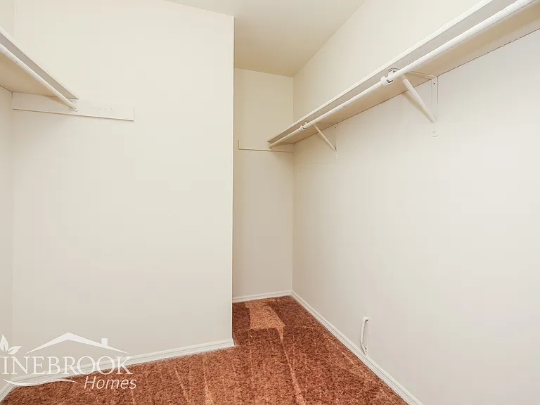 8680 Belle Chase Dr — Photo 13