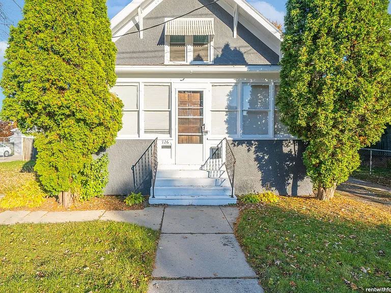 726 S. Commercial St — Photo 12