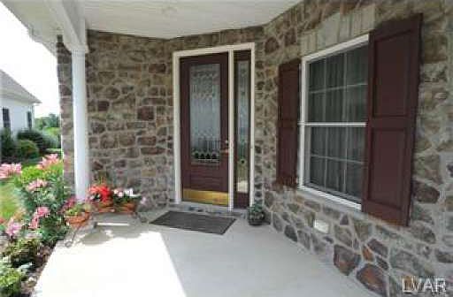 2nd image of 4100 Pine Hurst Dr