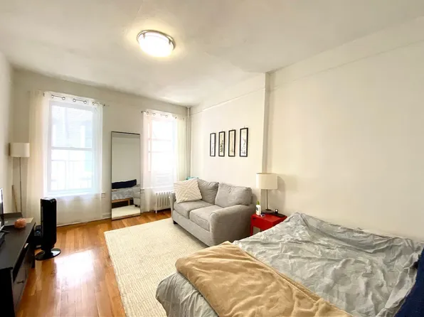 237 E 58th St APT 3D, New York, NY 10022