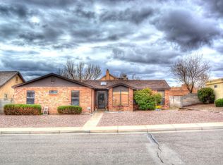 7616 Sherwood Dr NW, Albuquerque, NM 87120