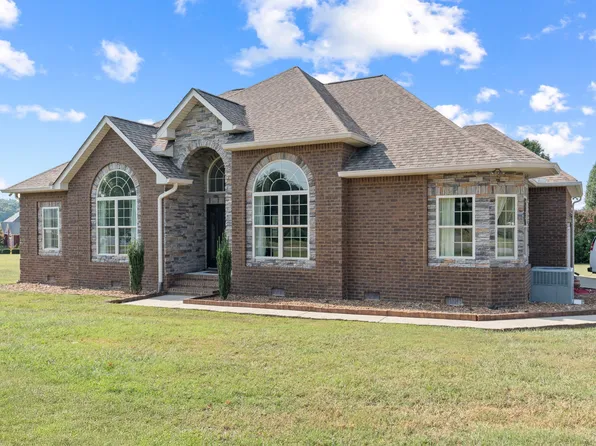 229 Barton Dr, Normandy, TN 37360