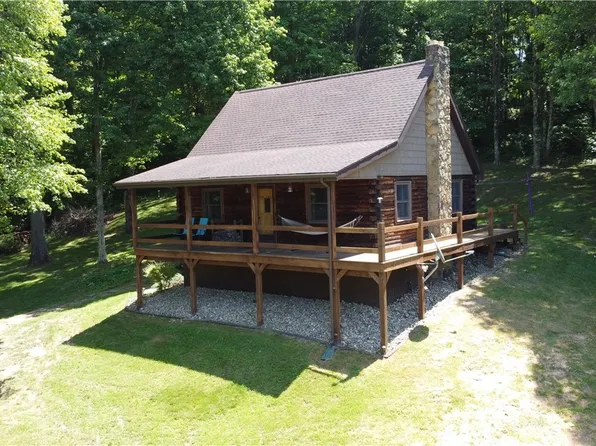 36048 S 16th Rd, Barnesville, OH 43713