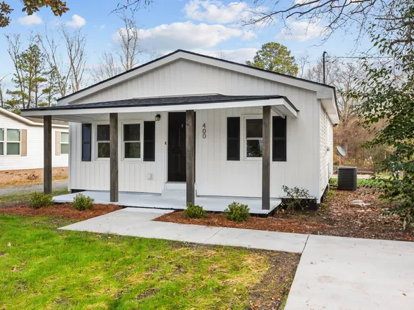 400 W 6th St, Kenly, NC 27542