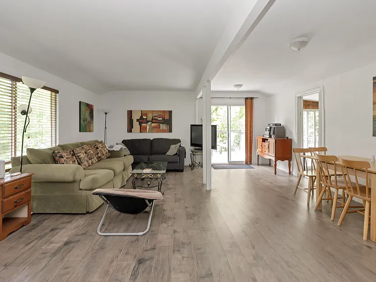 33 Grove St — Photo 18