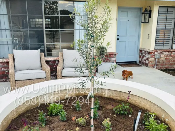 1542 Del Mar Rd #A, Oceanside, CA 92057