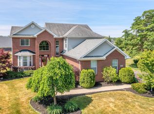 35883 Birchwood Ct, New Boston, MI 48164