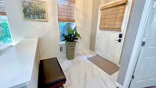 4 bed, 3.5 bath, 2791 sqft, $7,800 — Photo 3