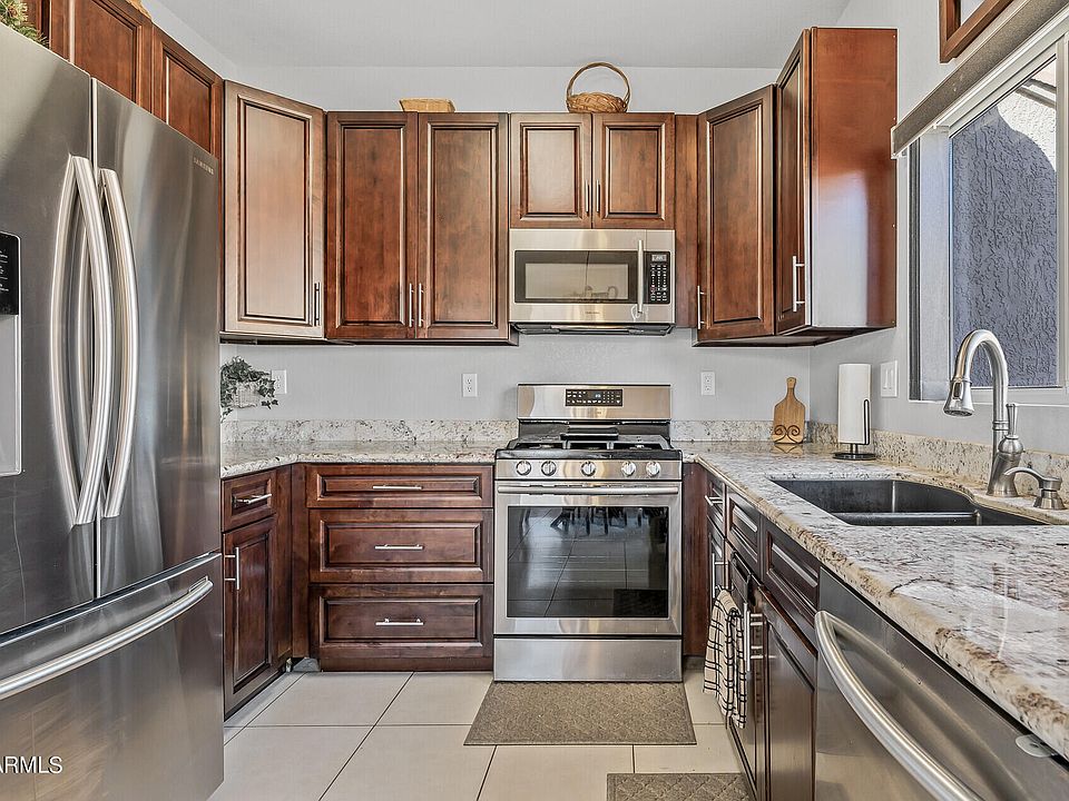 1st image of 22422 N Cochise Ln