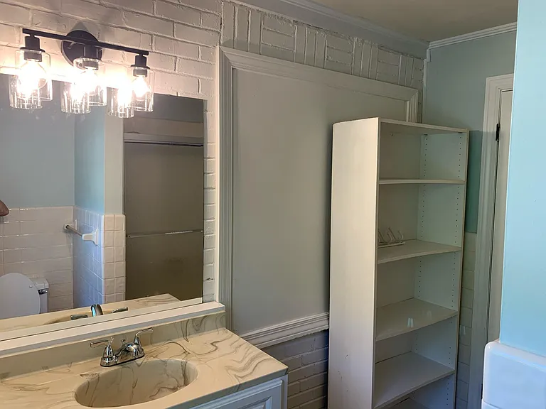 2037 Clairmont Rd — Photo 14