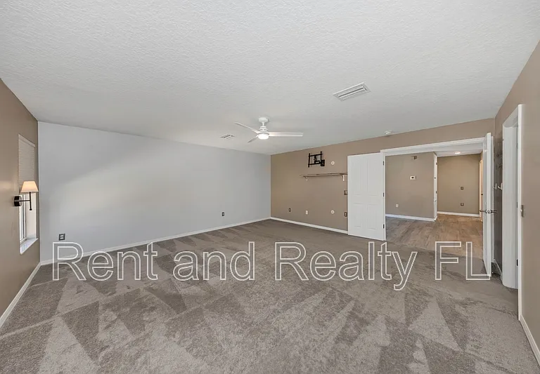 12107 Fern Haven Ave — Photo 13