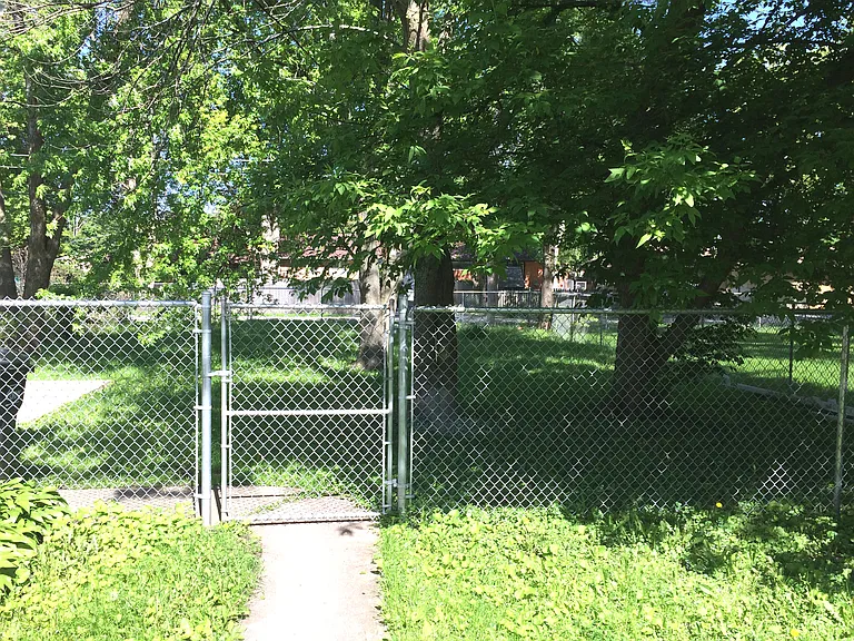 3217 Emmaus Ave — Photo 27