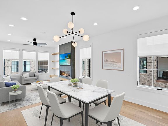 4th image of 15 Park Edge Ct