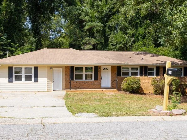 130 Rosewood Dr, Dallas, GA 30132
