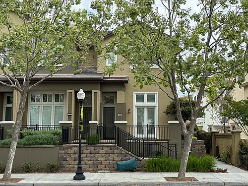 1172 Morse Ave Photo 1