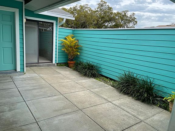 3rd image of 13 Fountain Of Youth Blvd APT C