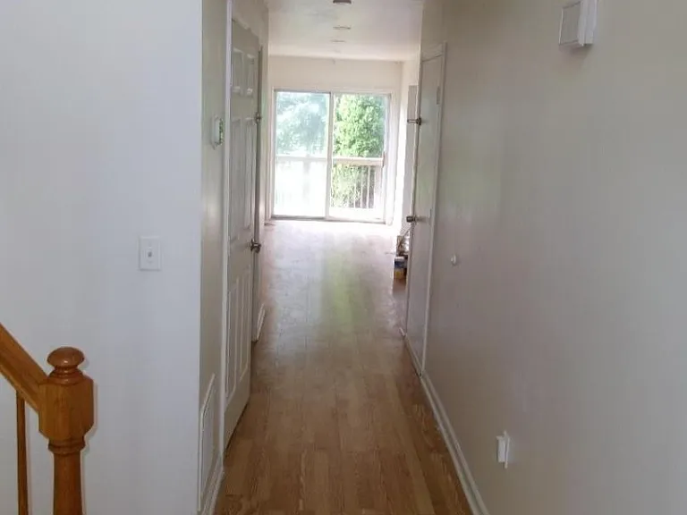 31 Victoria Dr — Photo 4