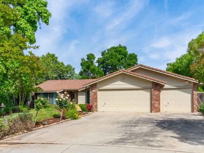 6583 N Hanover Ave, Fresno, CA, 93722