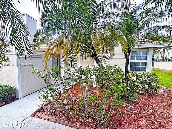 2nd image of 3368 NW 101st Ave