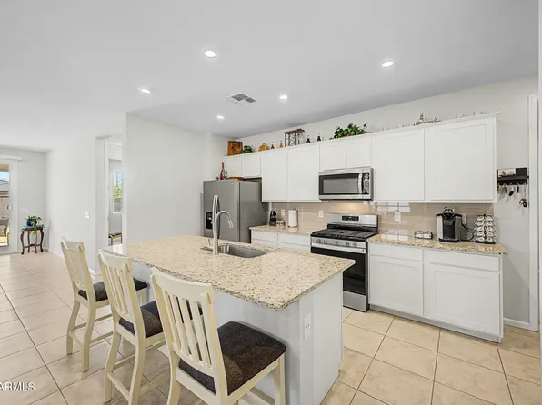 35275 W VERA CRUZ Drive, Maricopa, AZ 85138