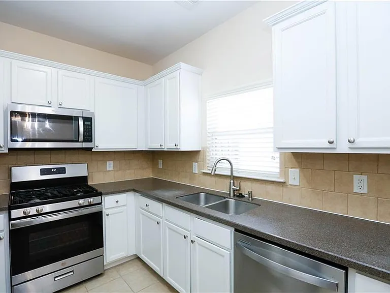 983 Nightfall Ct NW — Photo 11