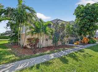 4005 Village Drive #B, Delray Beach, FL 33445