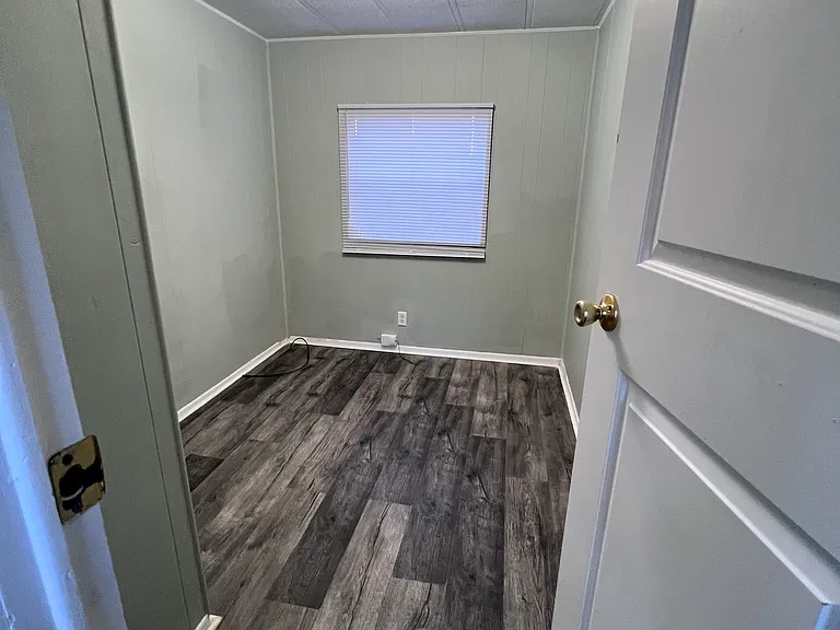 6718 Betty Ln — Photo 14