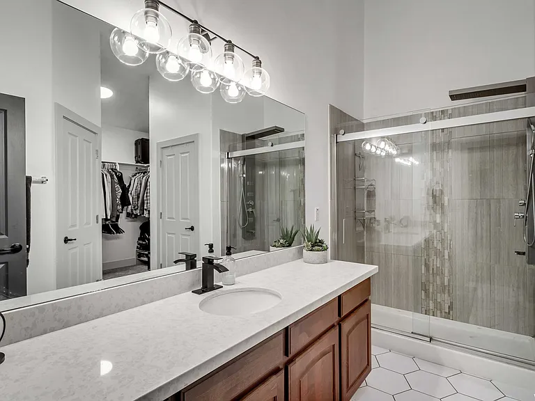 12543 S Andreas St — Photo 7