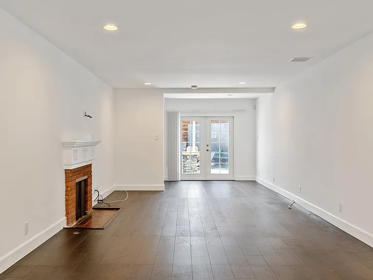 3504 Tuller Ave — Photo 10