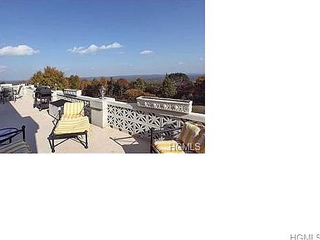 3rd image of 25 Cavu Dr