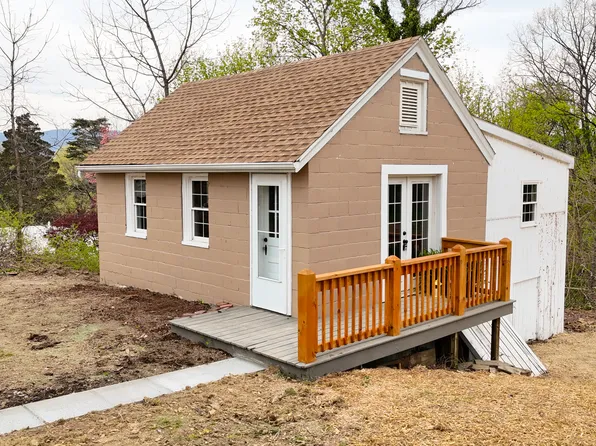 6373 Lincoln Way W, Saint Thomas, PA 17252