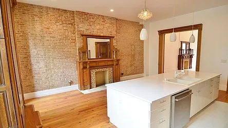 Rented by Park Property Advisors