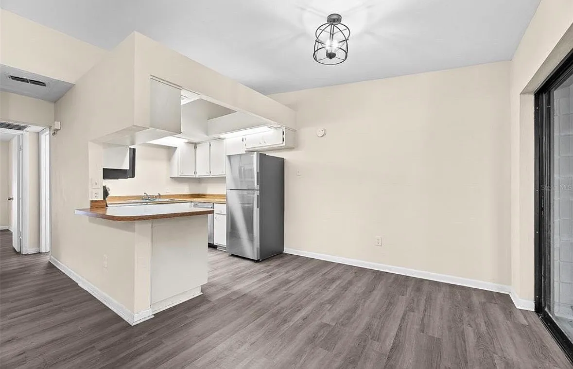 3 bed, 1238 sqft, $500 — Photo 1