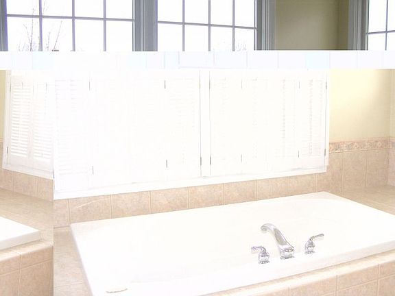 5th image of 5765 Fox Run Dr