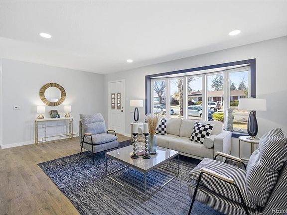 4th image of 434 Racine Street