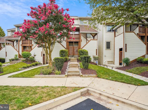 18351 Leman Lake Dr #804, Olney, MD 20832