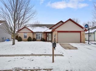 2021 Northcreek Dr, Englewood, OH 45322